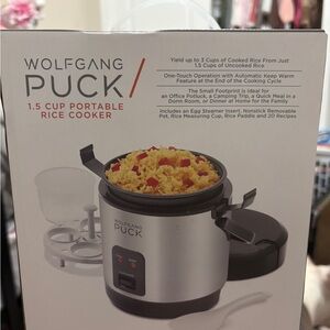 Wolfgang Puck Silver Portable Rice Cooker